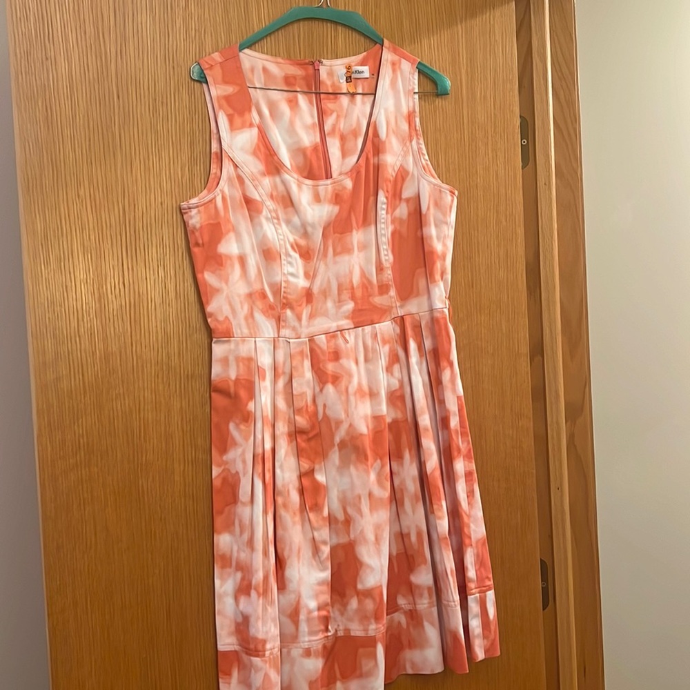 Calvin Klein - coral and white dress
